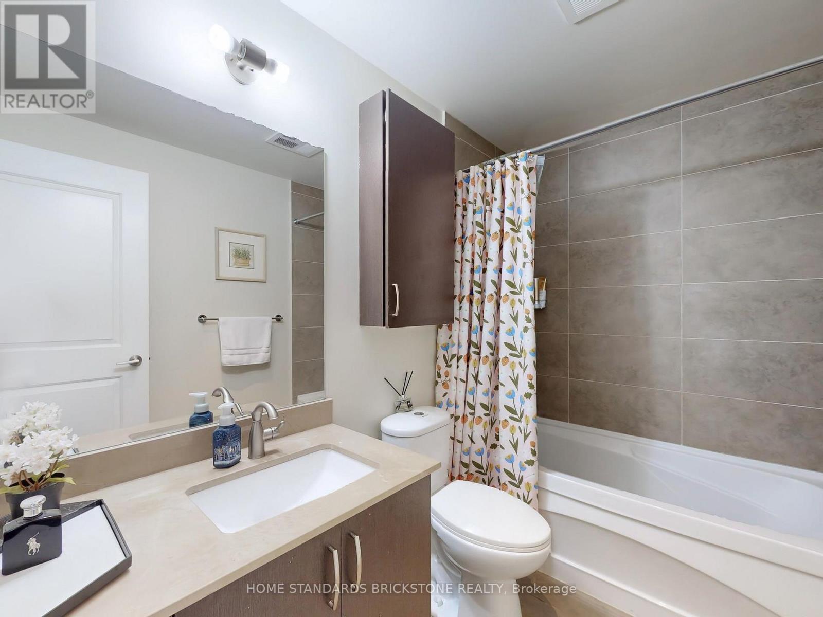 427 - 7608 Yonge Street, Vaughan, Ontario  L4J 0J5 - Photo 15 - N12494412