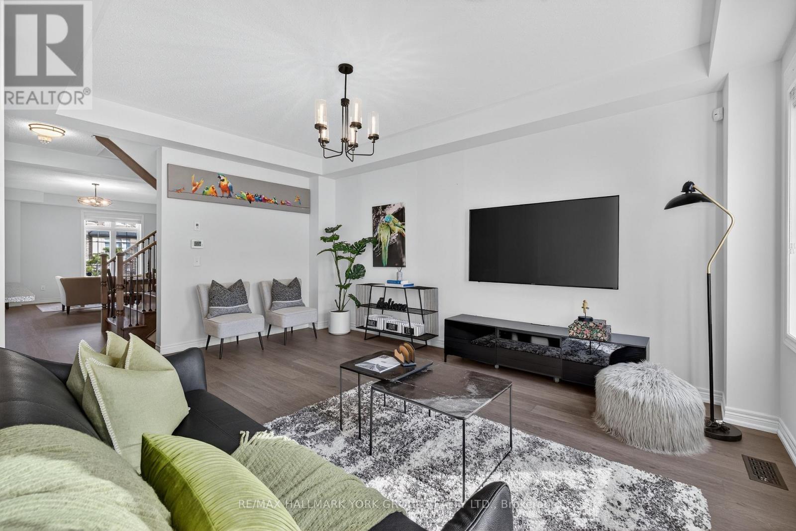 14 Walter Proctor Road, East Gwillimbury, Ontario  L9N 0L6 - Photo 16 - N12494434