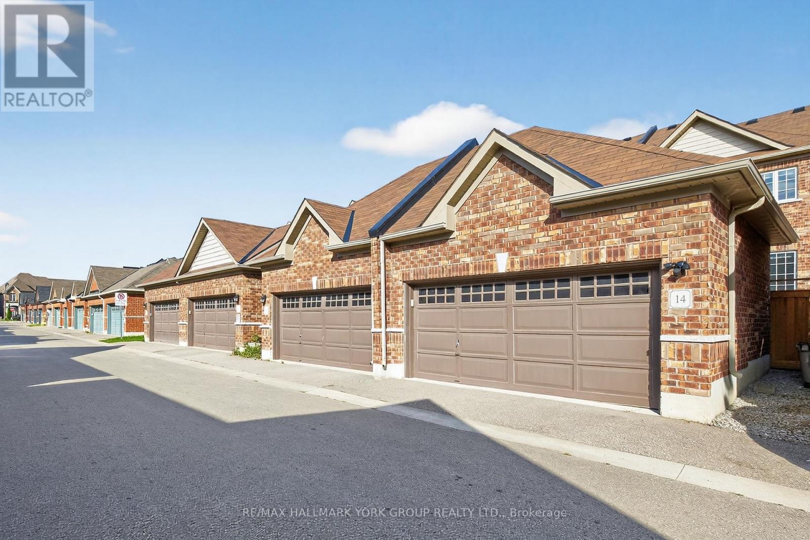 14 Walter Proctor Road, East Gwillimbury, Ontario  L9N 0L6 - Photo 36 - N12494434