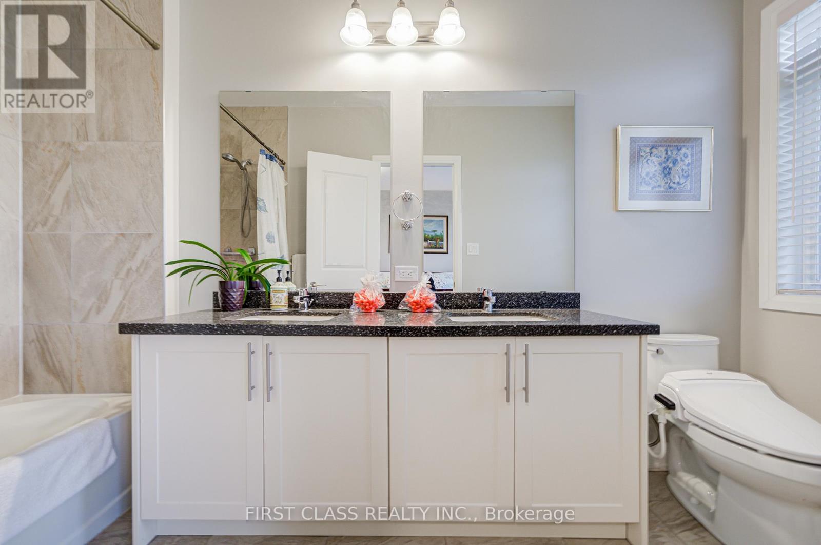 35 Thomas Foster Street, Markham, Ontario  L6C 0Z4 - Photo 28 - N12494440