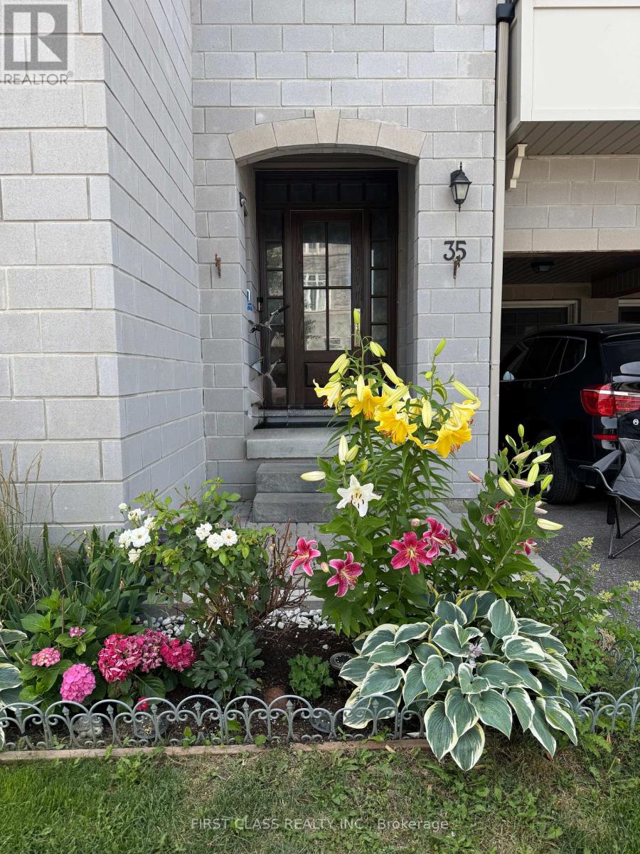 35 Thomas Foster Street, Markham, Ontario  L6C 0Z4 - Photo 47 - N12494440