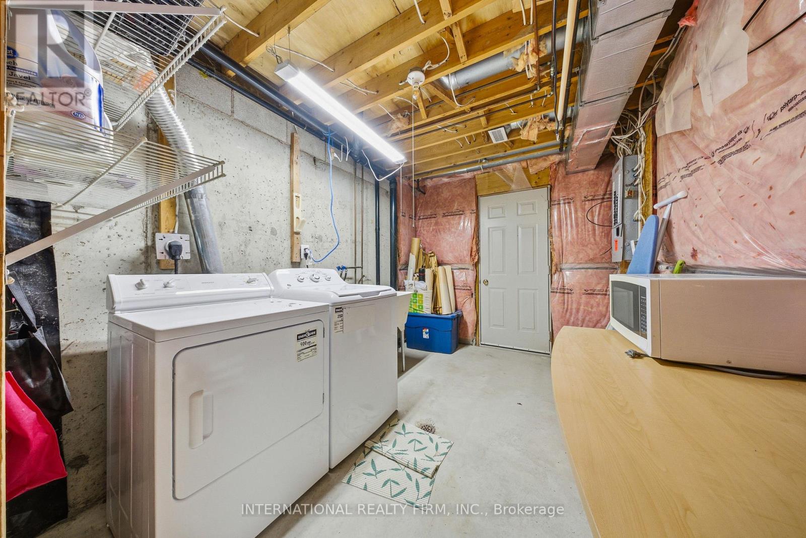 187 Park Drive, Whitchurch-Stouffville, Ontario  L4A 1J8 - Photo 19 - N12494444