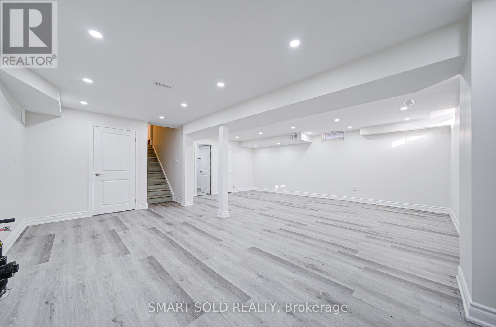 99 Chouinard Way, Aurora, Ontario  L4G 1B7 - Photo 34 - N12494454