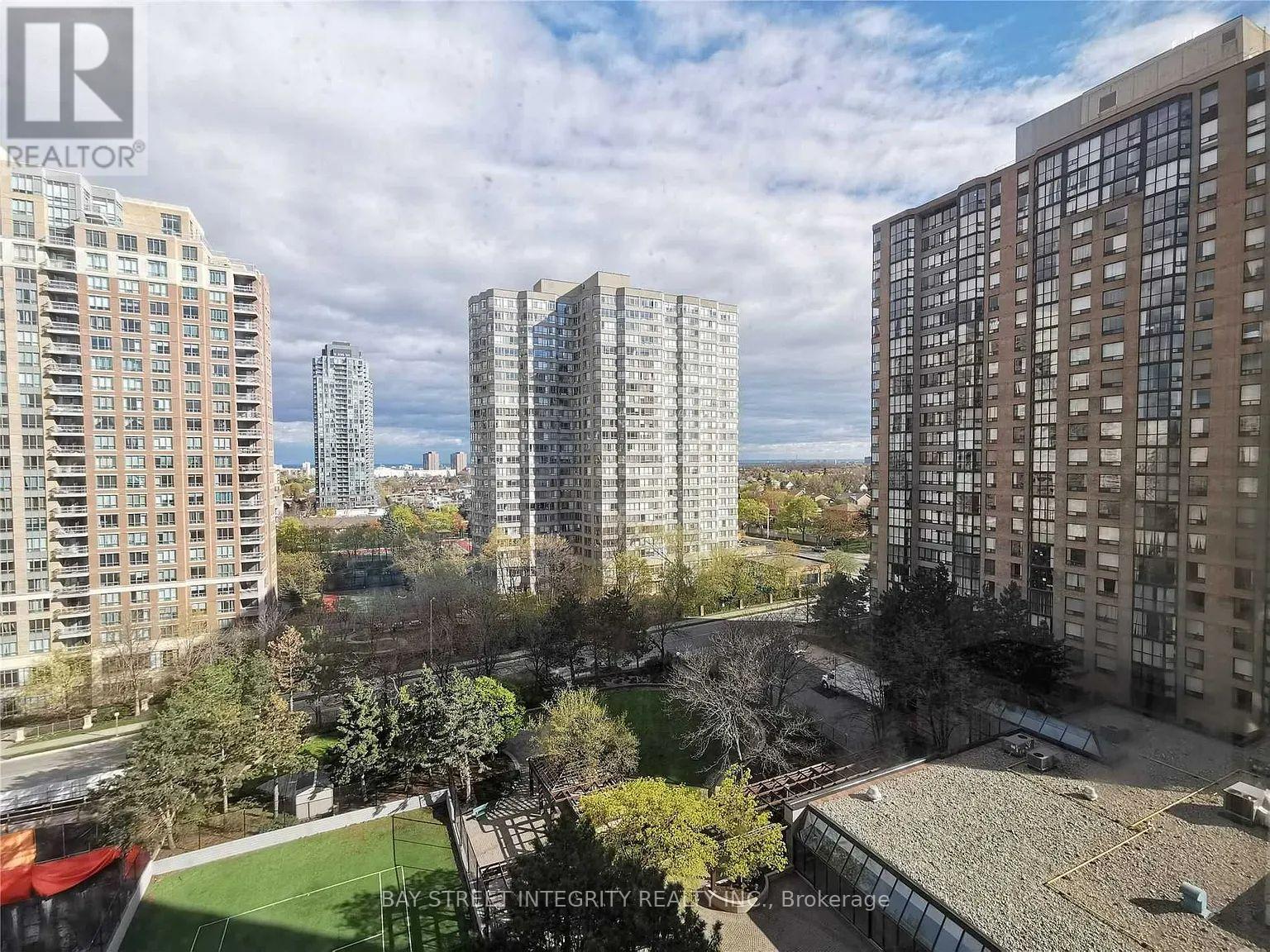 1011 - 265 Enfield Place, Mississauga, Ontario  L5B 3Y7 - Photo 11 - W12494388