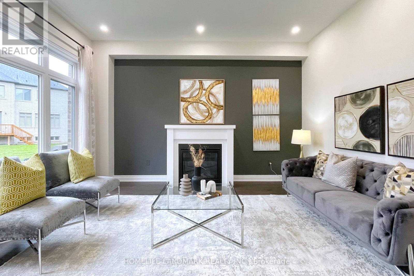 3404 Mosley Gate, Oakville, Ontario  L6H 0Z1 - Photo 2 - W12494400