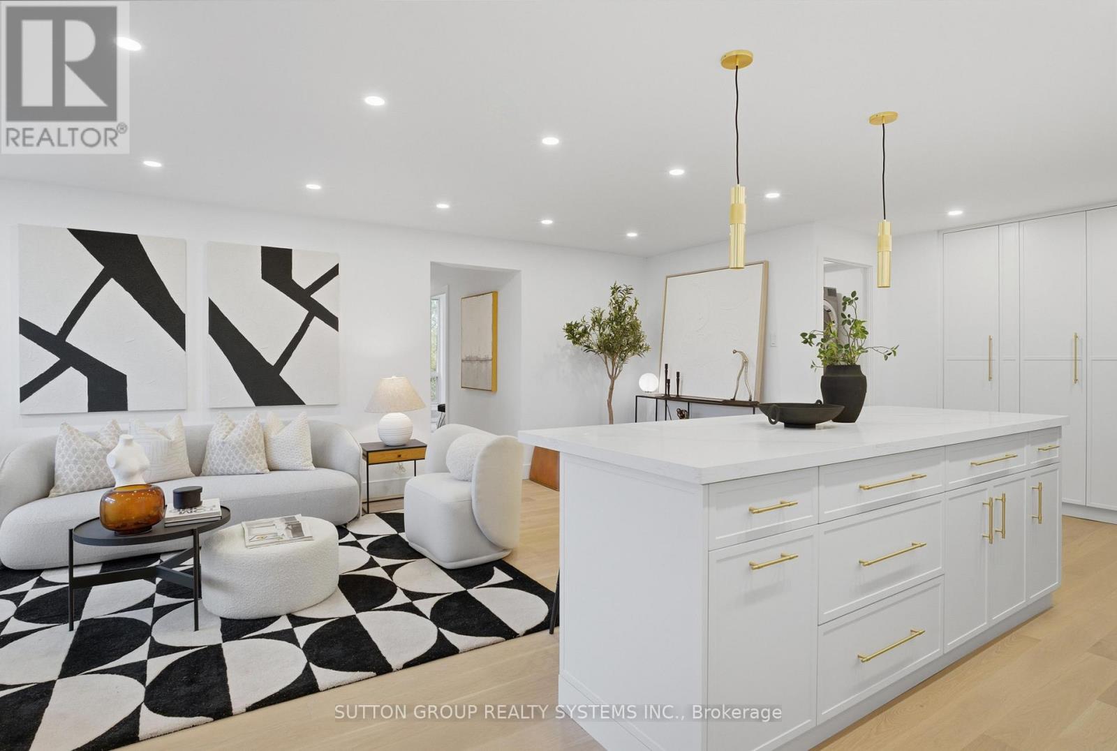 904 - 65 Southport Street, Toronto, Ontario  M6S 3N6 - Photo 11 - W12494422