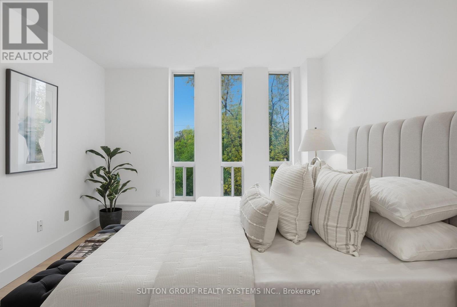 904 - 65 Southport Street, Toronto, Ontario  M6S 3N6 - Photo 20 - W12494422