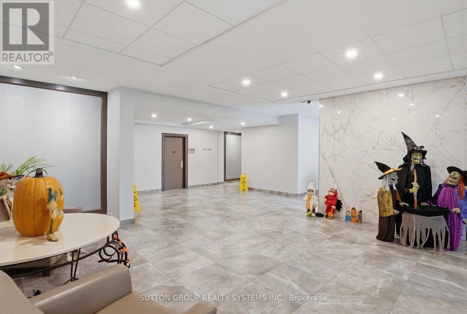 904 - 65 Southport Street, Toronto, Ontario  M6S 3N6 - Photo 38 - W12494422