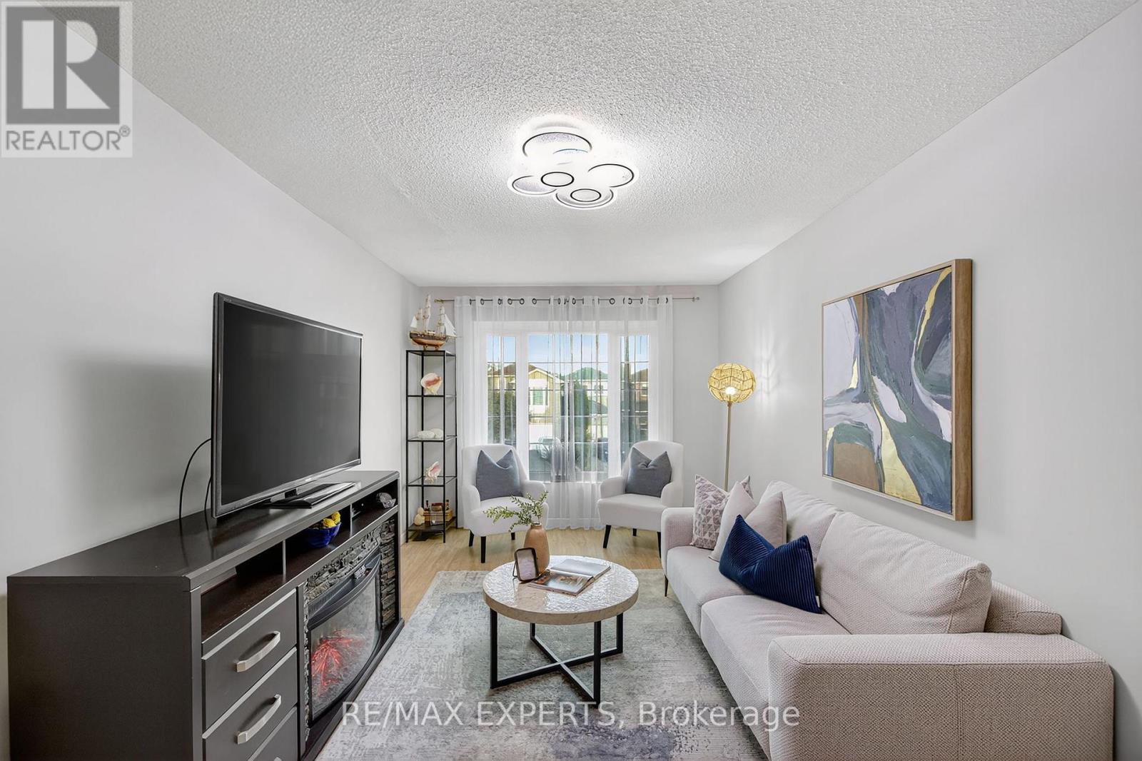 1382 Hazel Mccleary Drive, Oakville, Ontario  L6J 7B1 - Photo 18 - W12494430