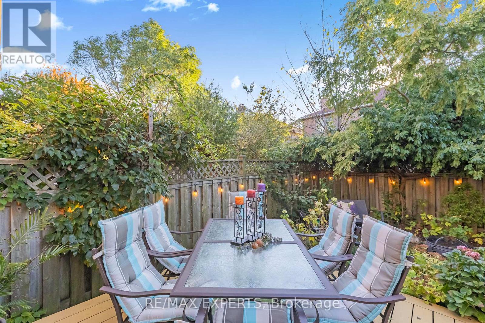 1382 Hazel Mccleary Drive, Oakville, Ontario  L6J 7B1 - Photo 40 - W12494430