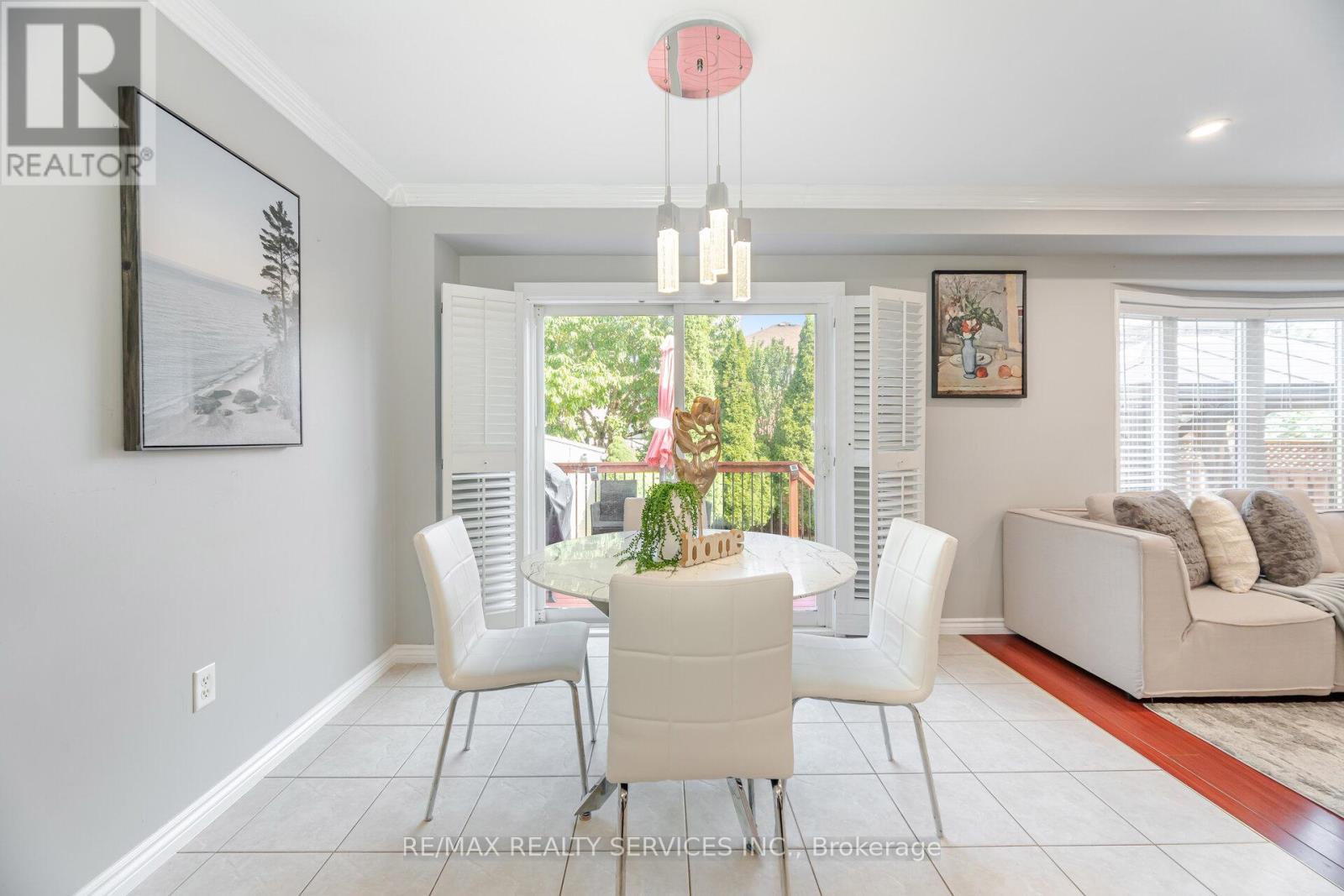 67 El Camino Way, Brampton, Ontario  L7A 3B1 - Photo 14 - W12494450