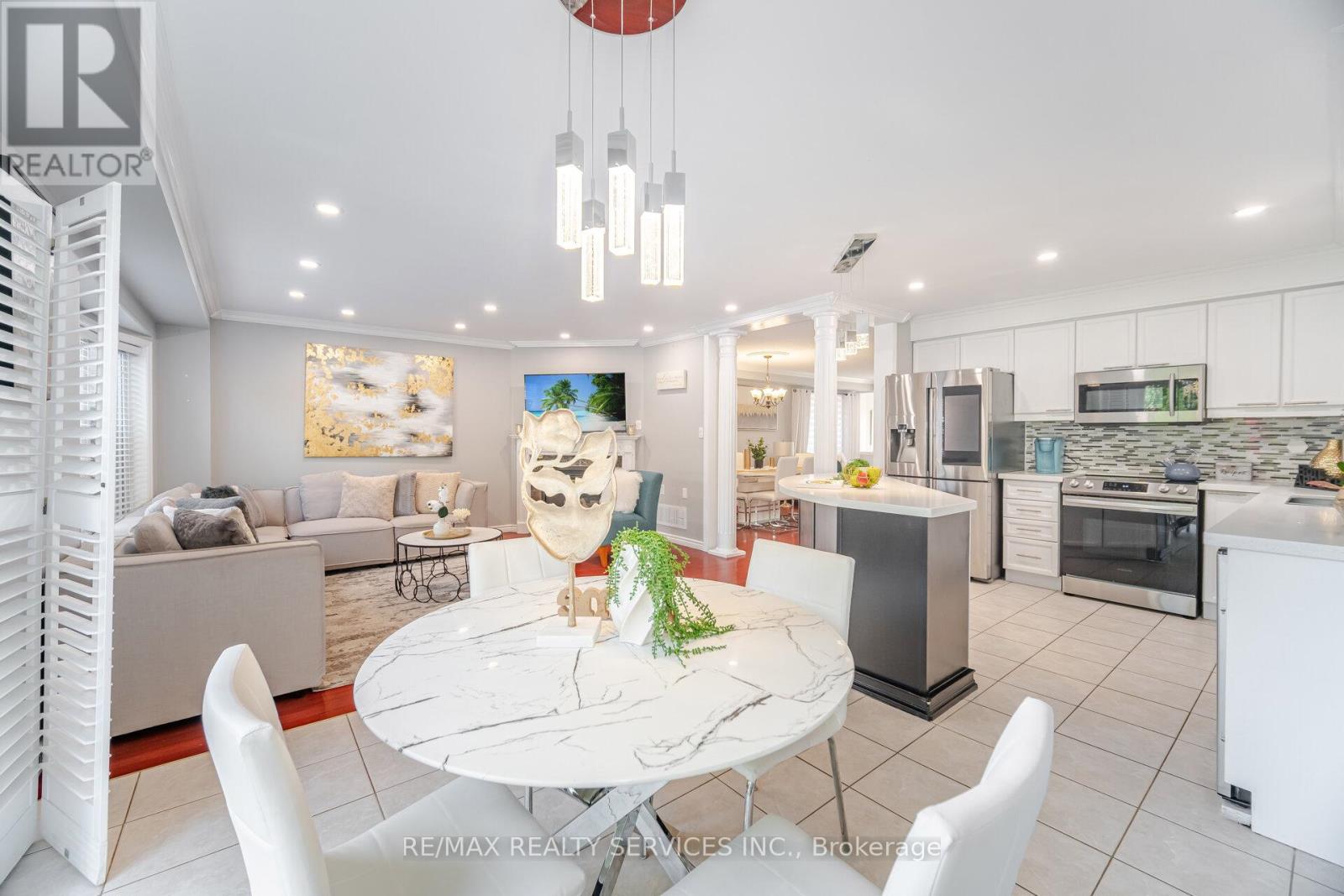 67 El Camino Way, Brampton, Ontario  L7A 3B1 - Photo 17 - W12494450