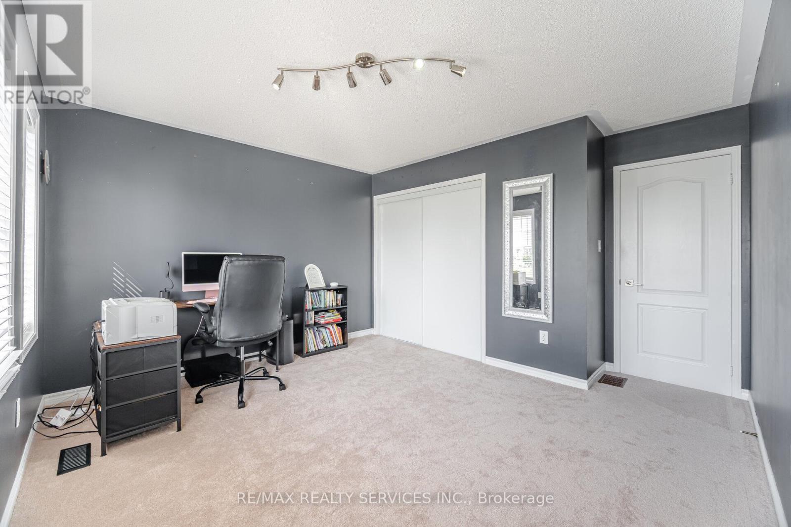 67 El Camino Way, Brampton, Ontario  L7A 3B1 - Photo 33 - W12494450