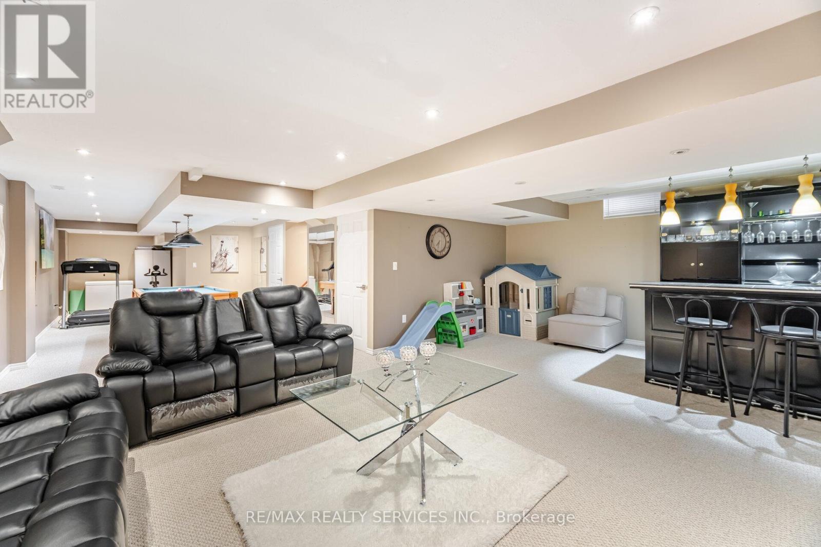 67 El Camino Way, Brampton, Ontario  L7A 3B1 - Photo 40 - W12494450