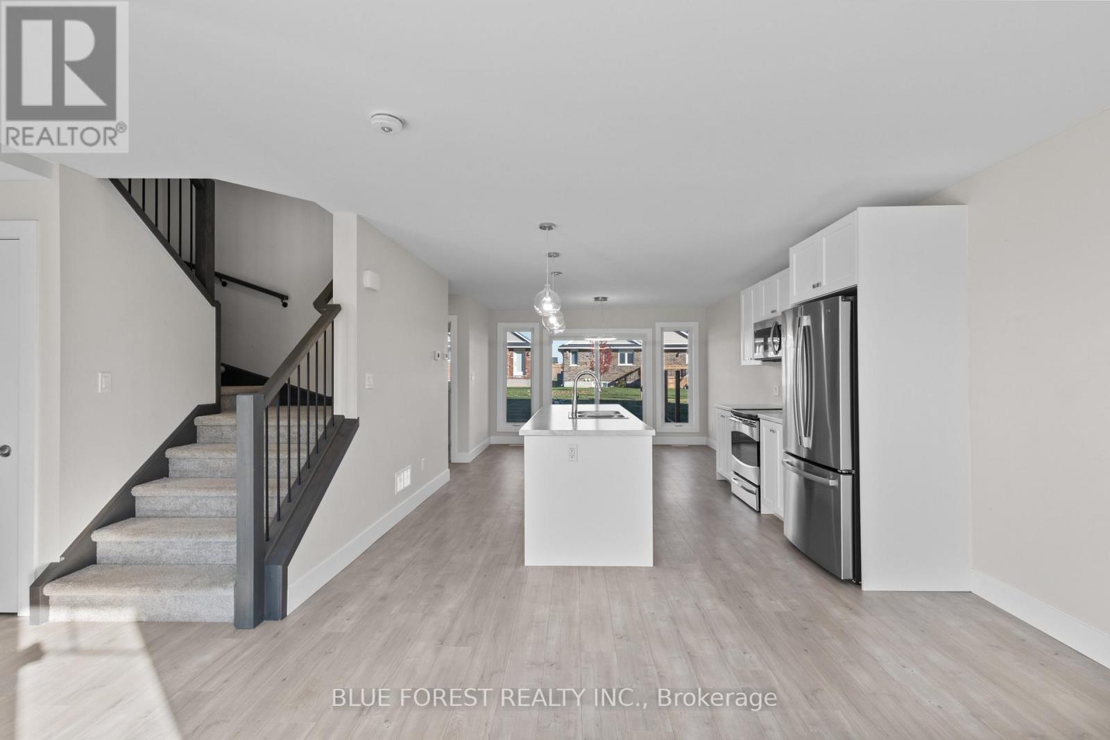 85 Acorn Trail, St. Thomas, Ontario  N5R 0L8 - Photo 10 - X12494490