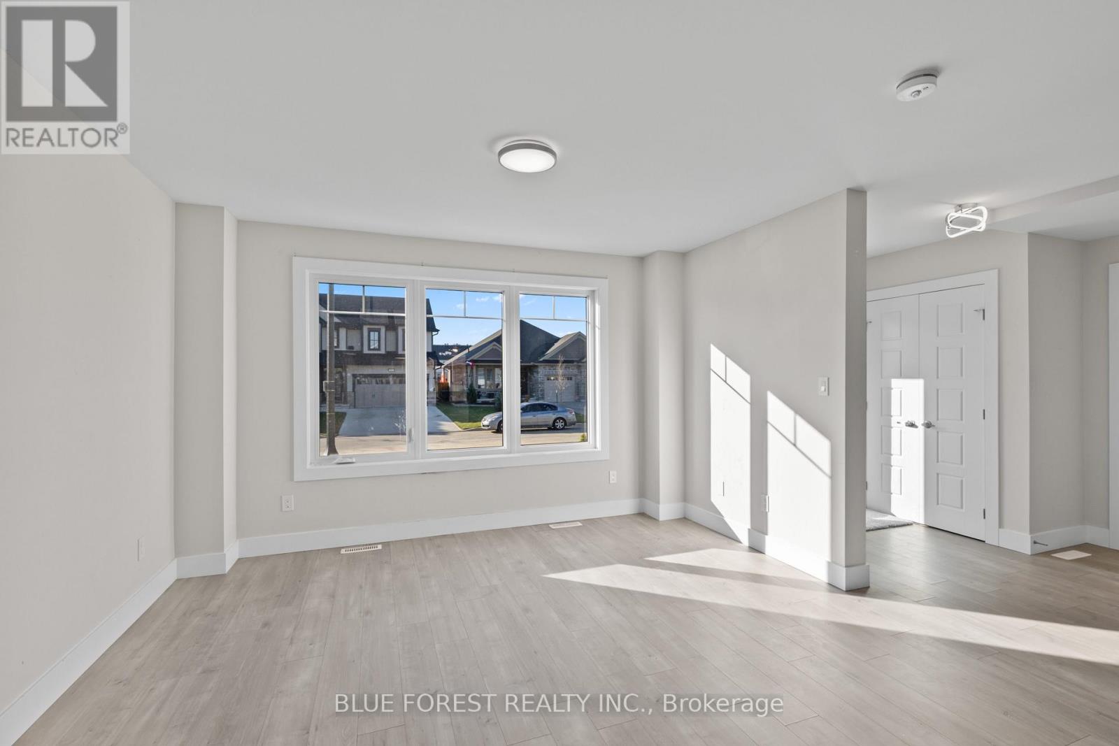 85 Acorn Trail, St. Thomas, Ontario  N5R 0L8 - Photo 9 - X12494490