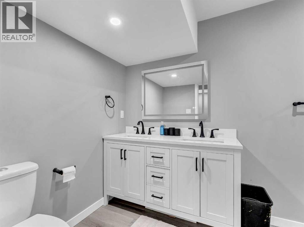 16 Storrs Crescent Se, Medicine Hat, Alberta  T1B 1J4 - Photo 33 - A2256864