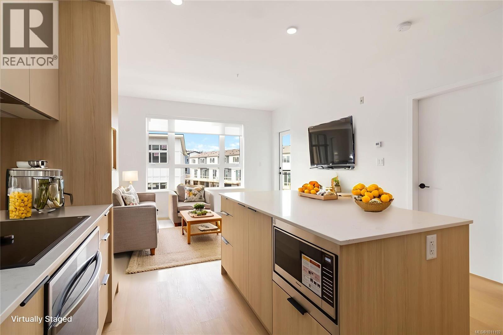 304 3564 A Ryder Hesjedal Way, Colwood, British Columbia  V9C 3A1 - Photo 10 - 1011192