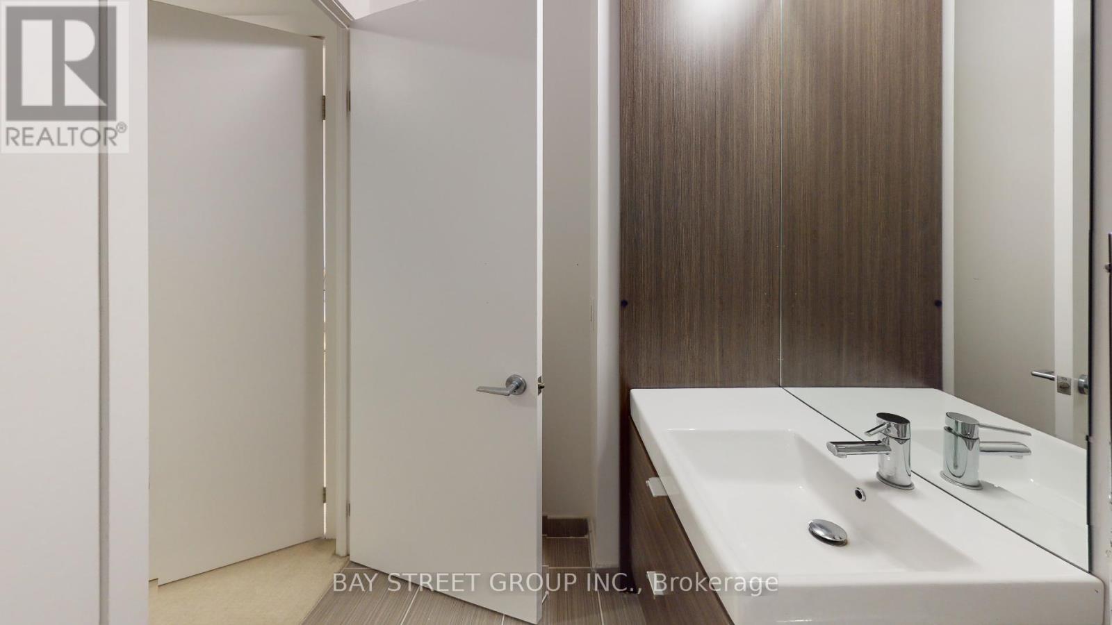 709 - 62 Forest Manor Road, Toronto, Ontario  M2J 0B6 - Photo 16 - C12494458