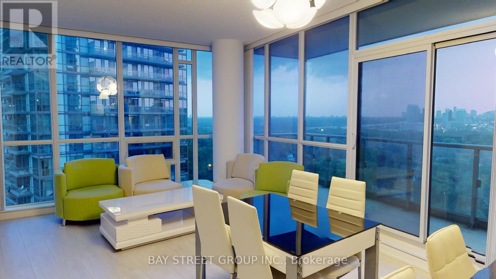 709 - 62 Forest Manor Road, Toronto, Ontario  M2J 0B6 - Photo 4 - C12494458