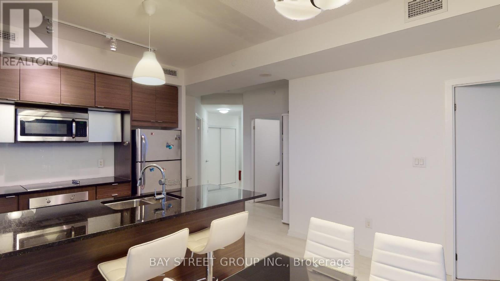 709 - 62 Forest Manor Road, Toronto, Ontario  M2J 0B6 - Photo 5 - C12494458