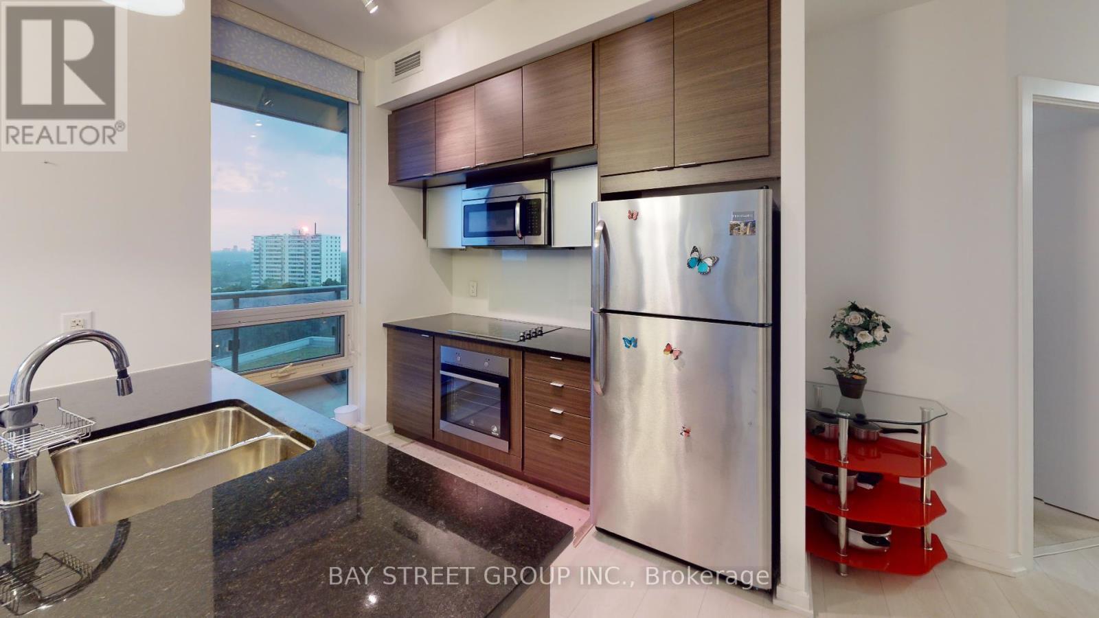 709 - 62 Forest Manor Road, Toronto, Ontario  M2J 0B6 - Photo 7 - C12494458