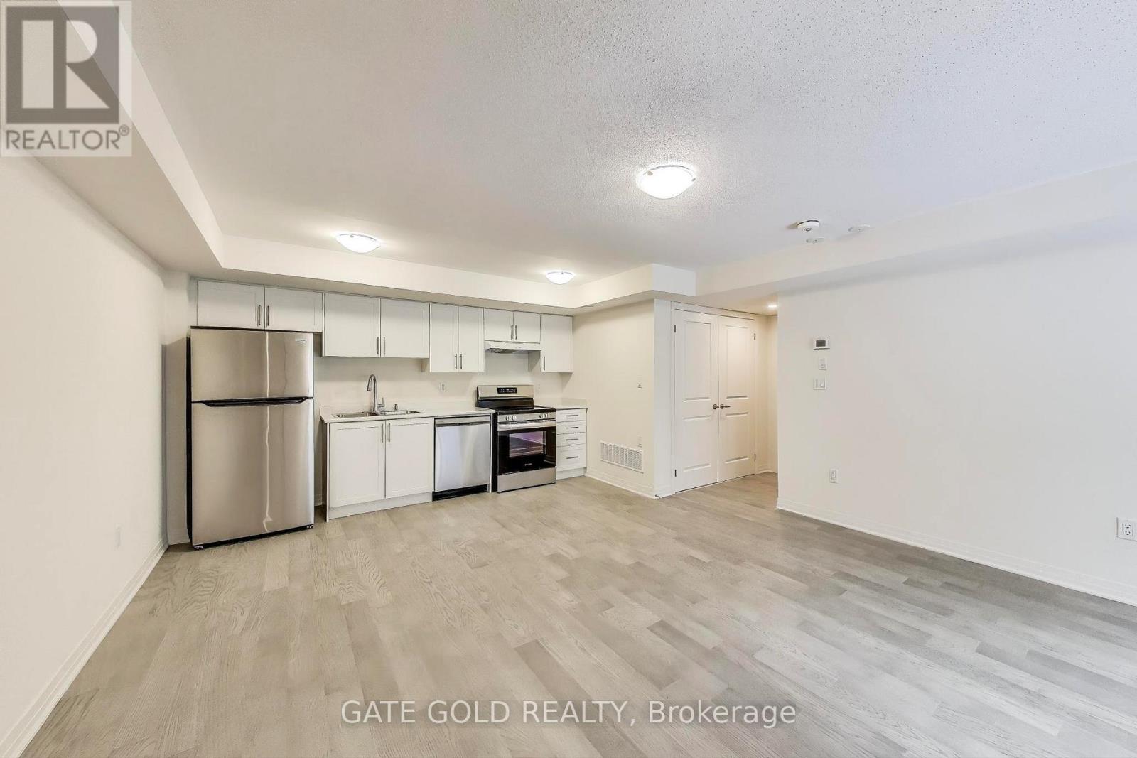 A - 14 Lookout Drive, Clarington, Ontario  L1C 7E9 - Photo 4 - E12494472