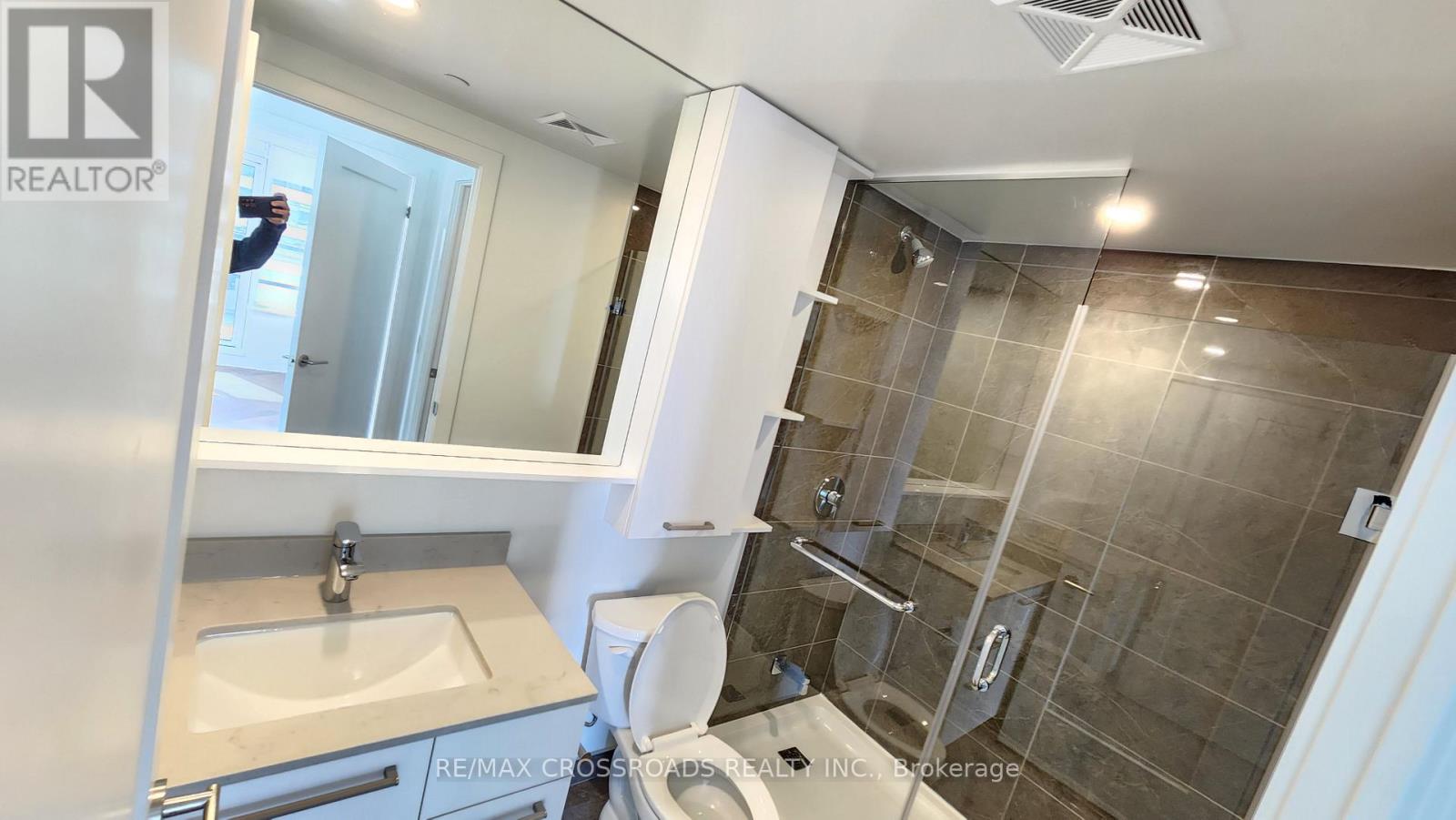 908 - 9 Clegg Road, Markham, Ontario  L6G 0H3 - Photo 9 - N12494492