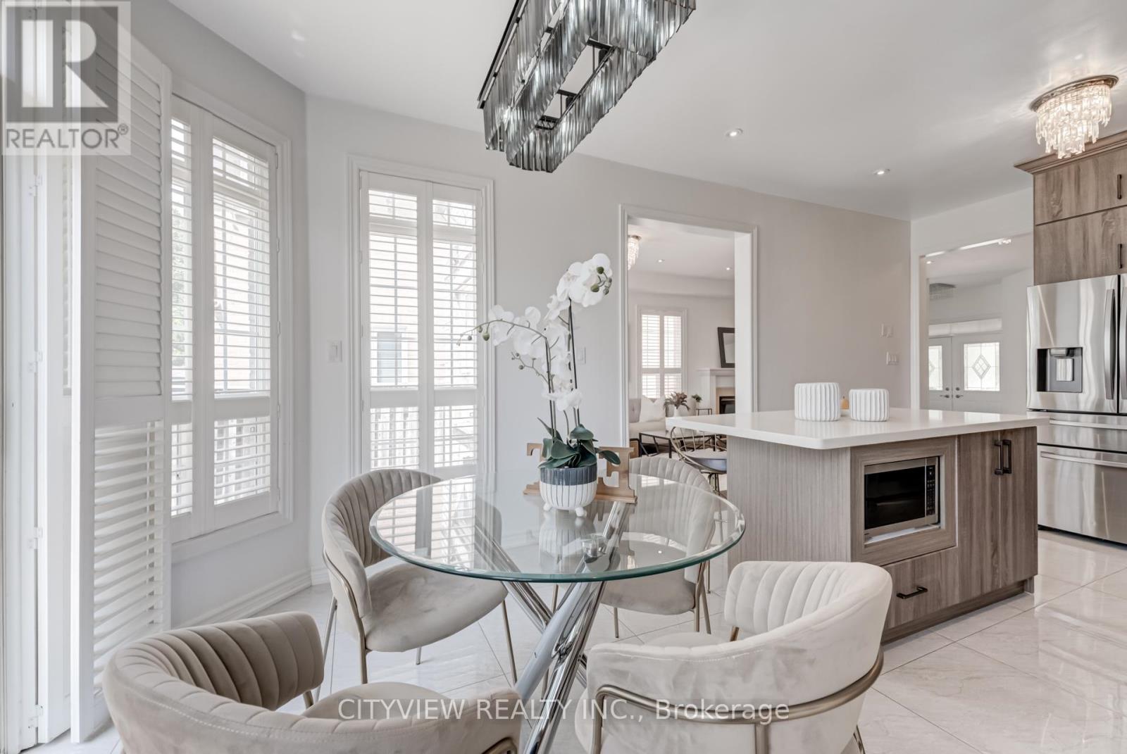 5842 Terrapark Trail, Mississauga, Ontario  L5M 6S1 - Photo 11 - W12494468