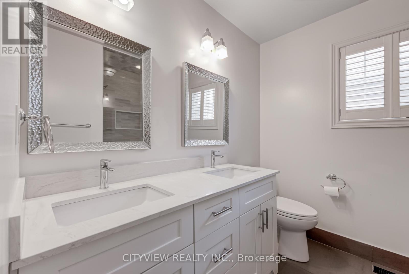 5842 Terrapark Trail, Mississauga, Ontario  L5M 6S1 - Photo 19 - W12494468