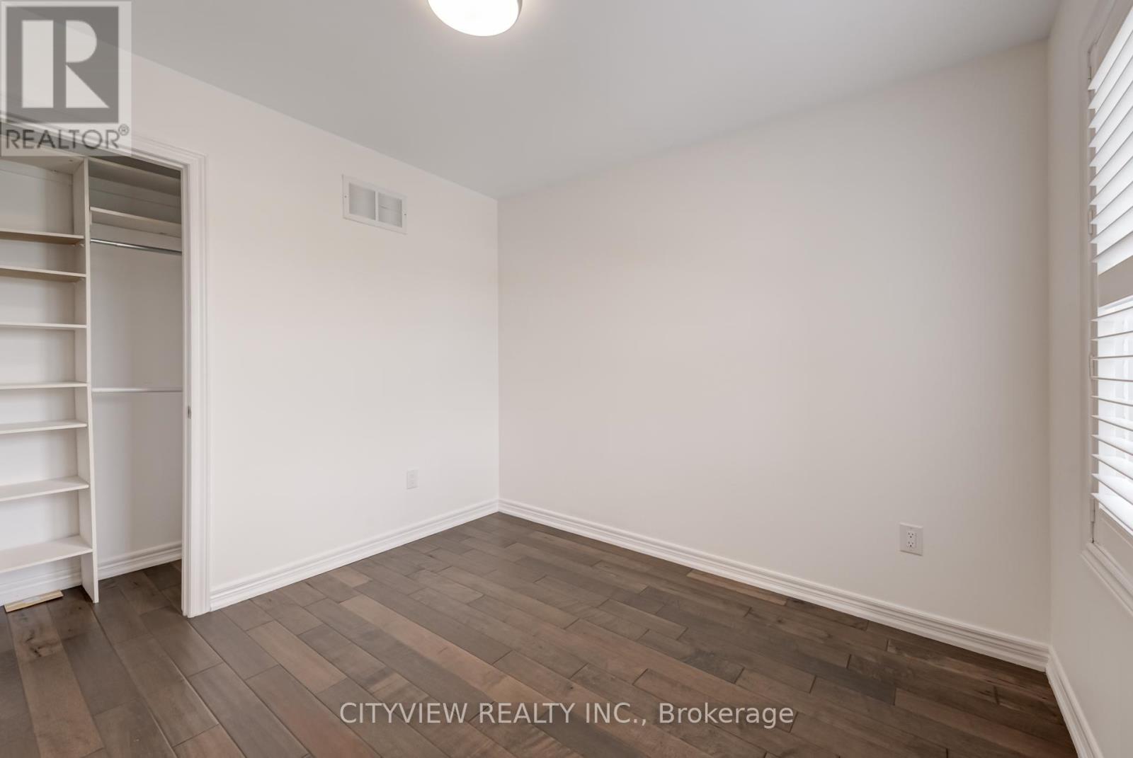 5842 Terrapark Trail, Mississauga, Ontario  L5M 6S1 - Photo 24 - W12494468