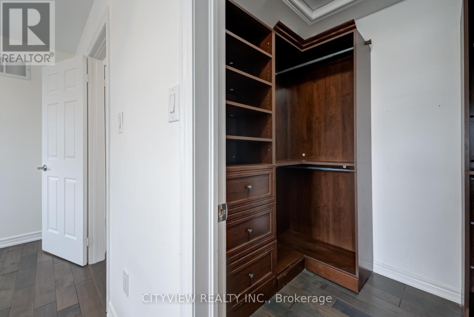 5842 Terrapark Trail, Mississauga, Ontario  L5M 6S1 - Photo 28 - W12494468