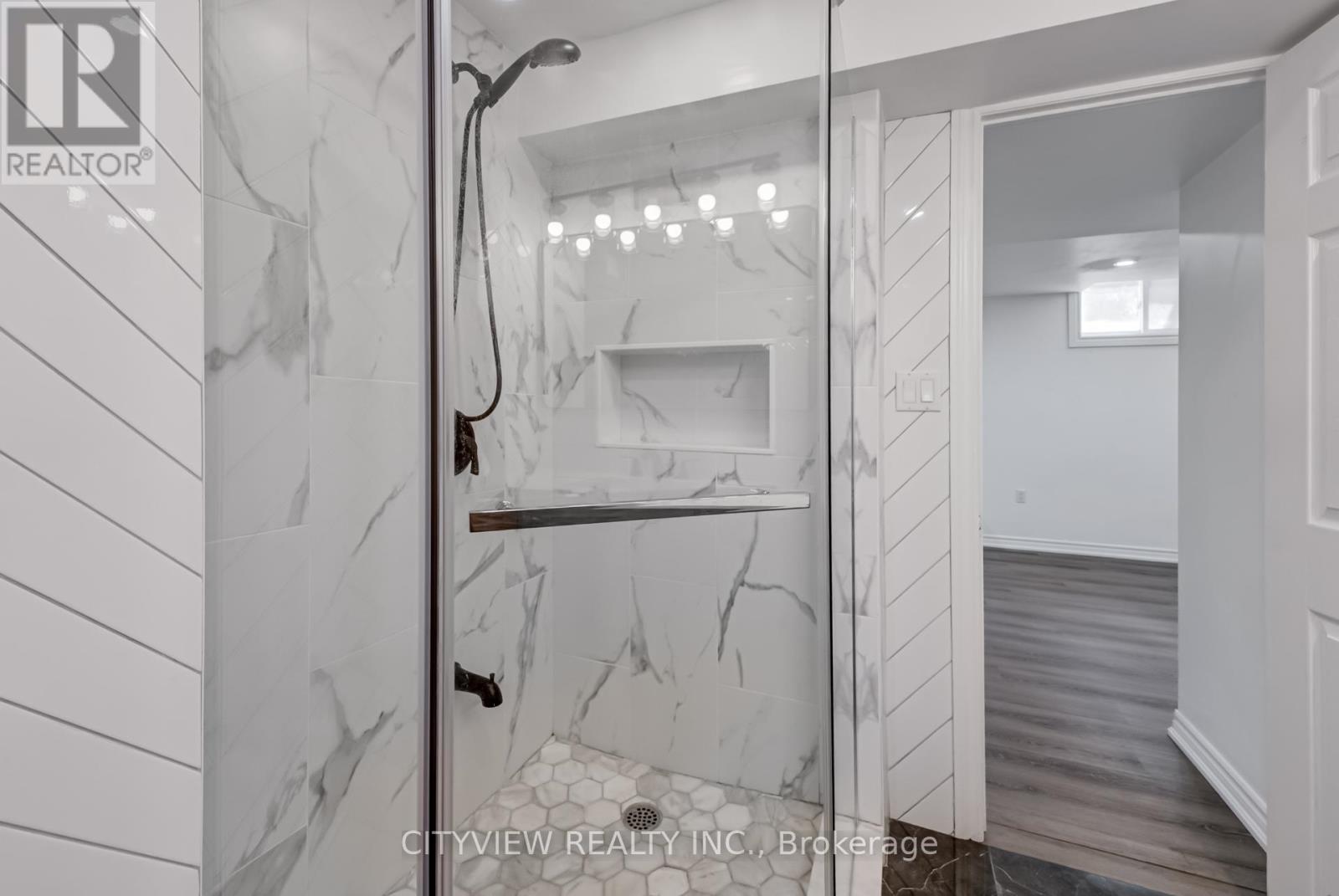 5842 Terrapark Trail, Mississauga, Ontario  L5M 6S1 - Photo 35 - W12494468