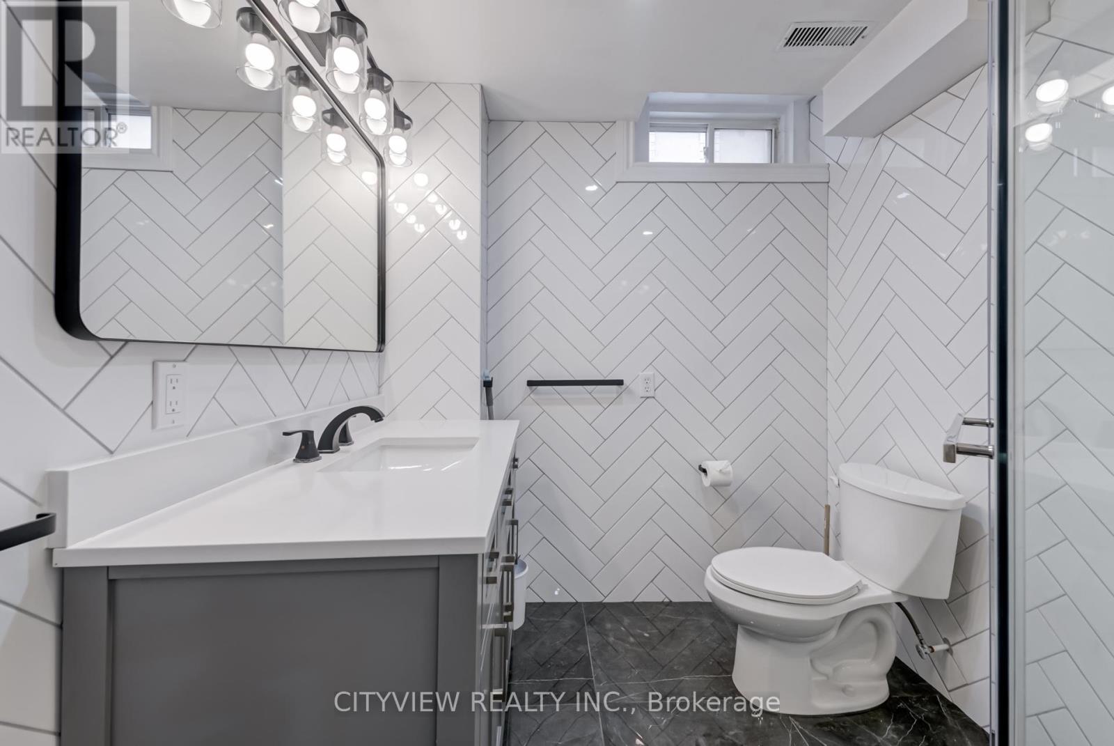 5842 Terrapark Trail, Mississauga, Ontario  L5M 6S1 - Photo 36 - W12494468