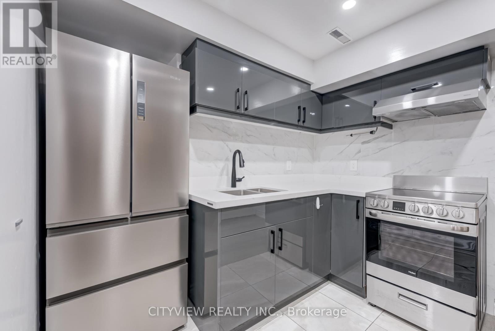 5842 Terrapark Trail, Mississauga, Ontario  L5M 6S1 - Photo 40 - W12494468