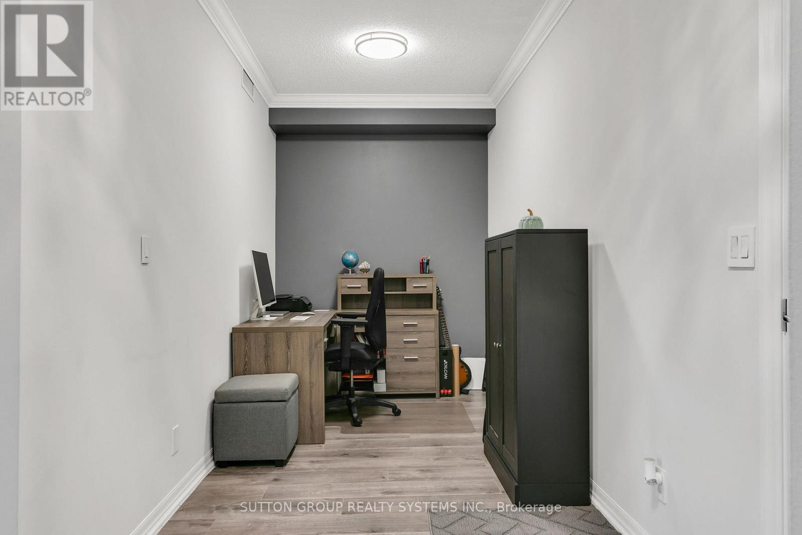 303 - 245 Dalesford Road, Toronto, Ontario  M8Y 4H7 - Photo 20 - W12494470