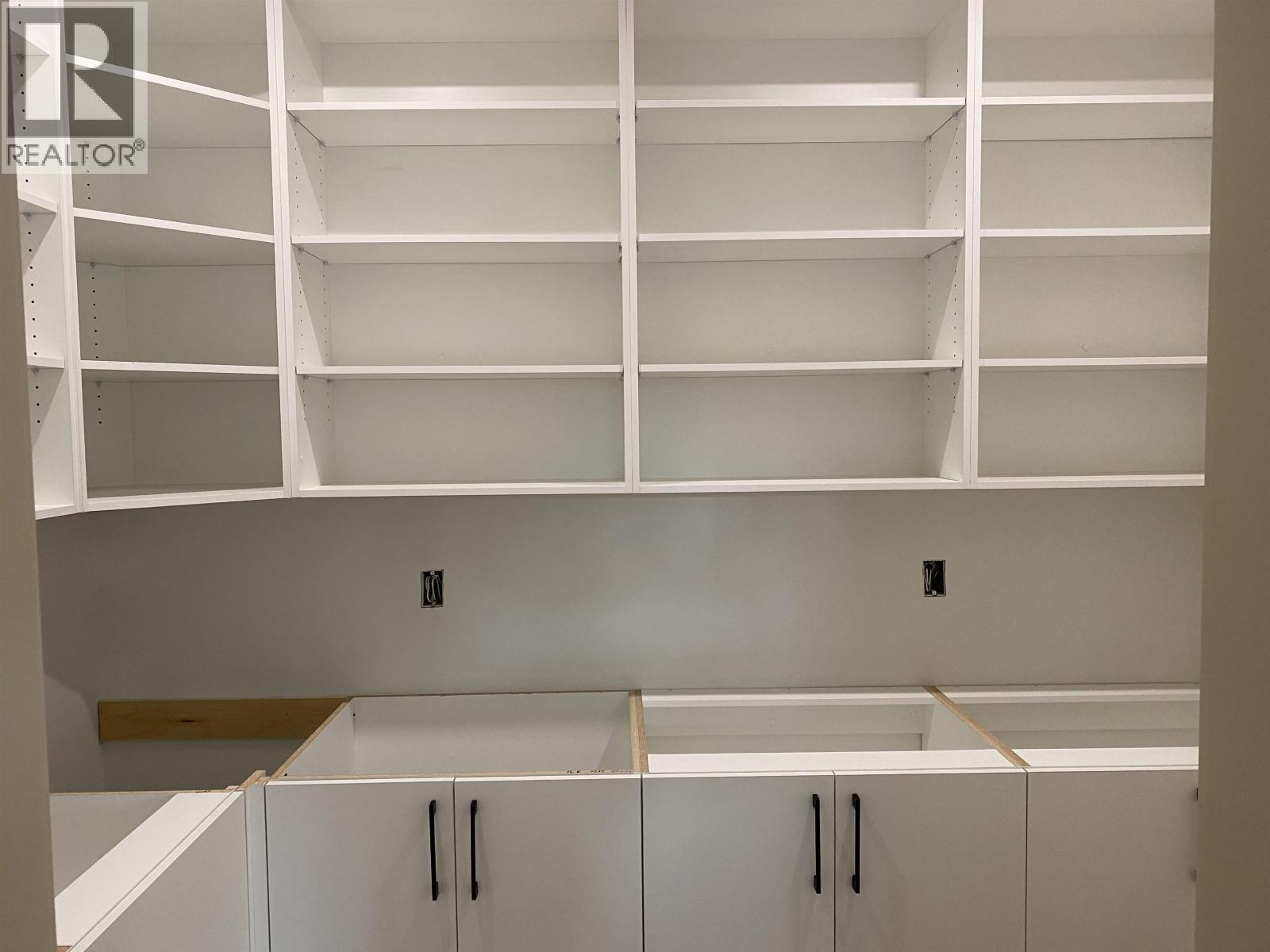 7428 Foxridge Avenue, Prince George, British Columbia  V2N 0H2 - Photo 11 - R3063235