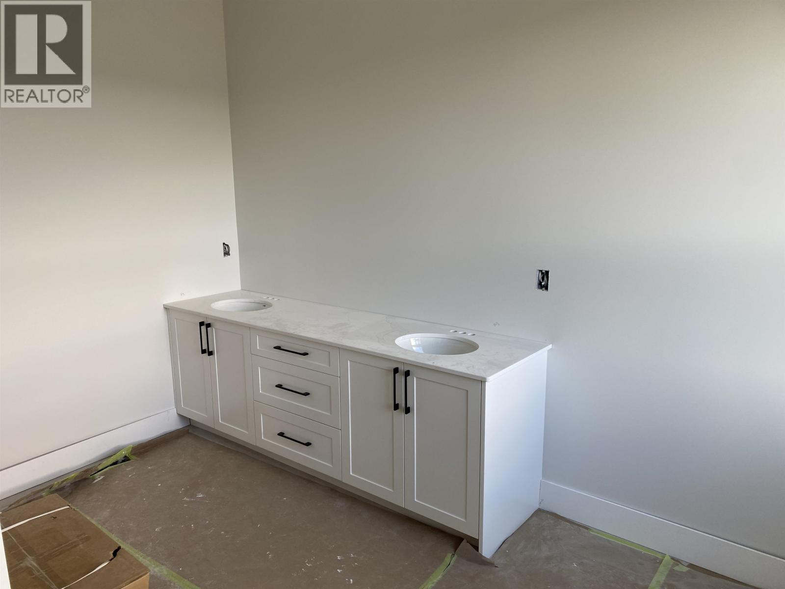 7428 Foxridge Avenue, Prince George, British Columbia  V2N 0H2 - Photo 20 - R3063235