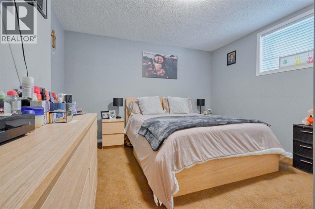 101 Prestwick Rise Se, Calgary, Alberta  T2Z 4A6 - Photo 18 - A2255438