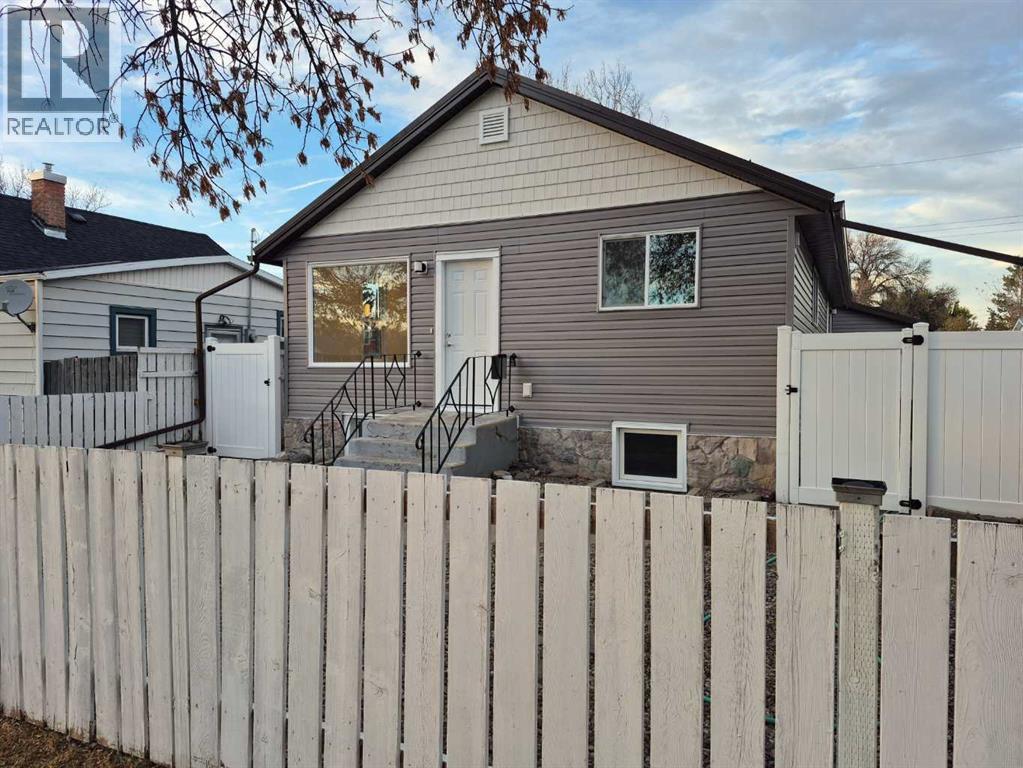 1605 3 Avenue N, Lethbridge, Alberta  t1h 0j7 - Photo 3 - A2266926