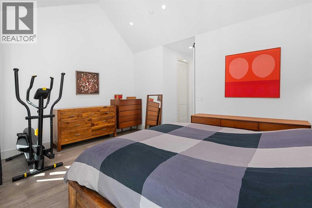 2126b 52 Avenue Sw, Calgary, Alberta  T3E 1K3 - Photo 38 - A2248382