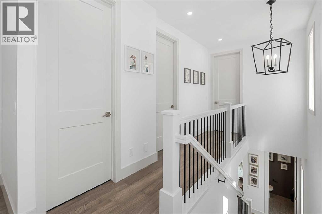 2126b 52 Avenue Sw, Calgary, Alberta  T3E 1K3 - Photo 22 - A2248382