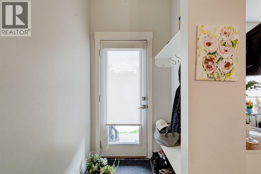 2020 40 Street Se, Calgary, Alberta  T2B 1B7 - Photo 6 - A2249296