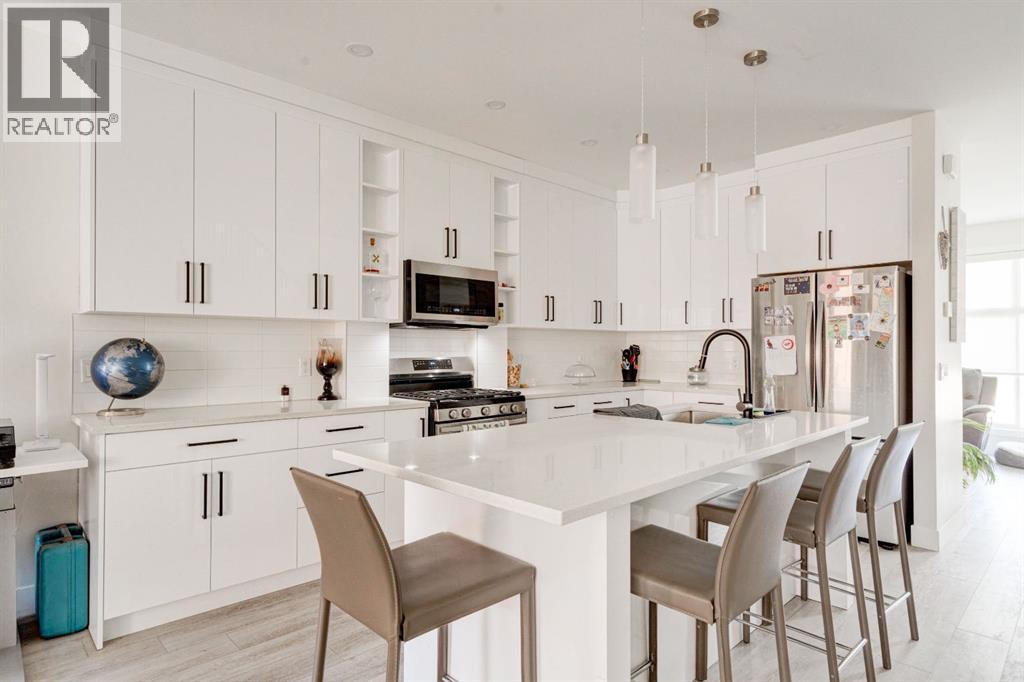 2018 40 Street Se, Calgary, Alberta  T2B 1B7 - Photo 12 - A2251143