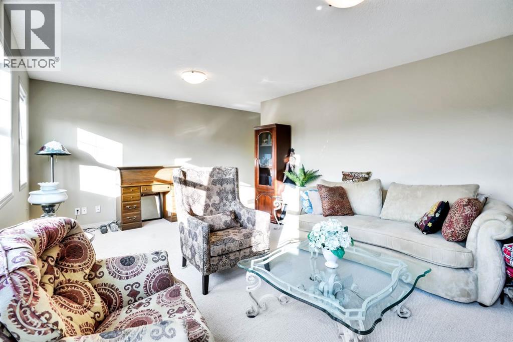 28 Elmont Mews Sw, Calgary, Alberta  T3H 0L8 - Photo 14 - A2241148