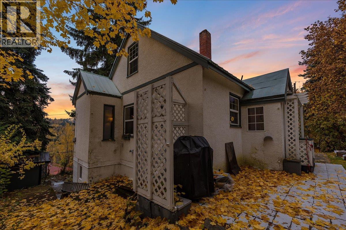 1486 Esling Drive, Rossland, British Columbia  V0G 1Y0 - Photo 52 - 10366961