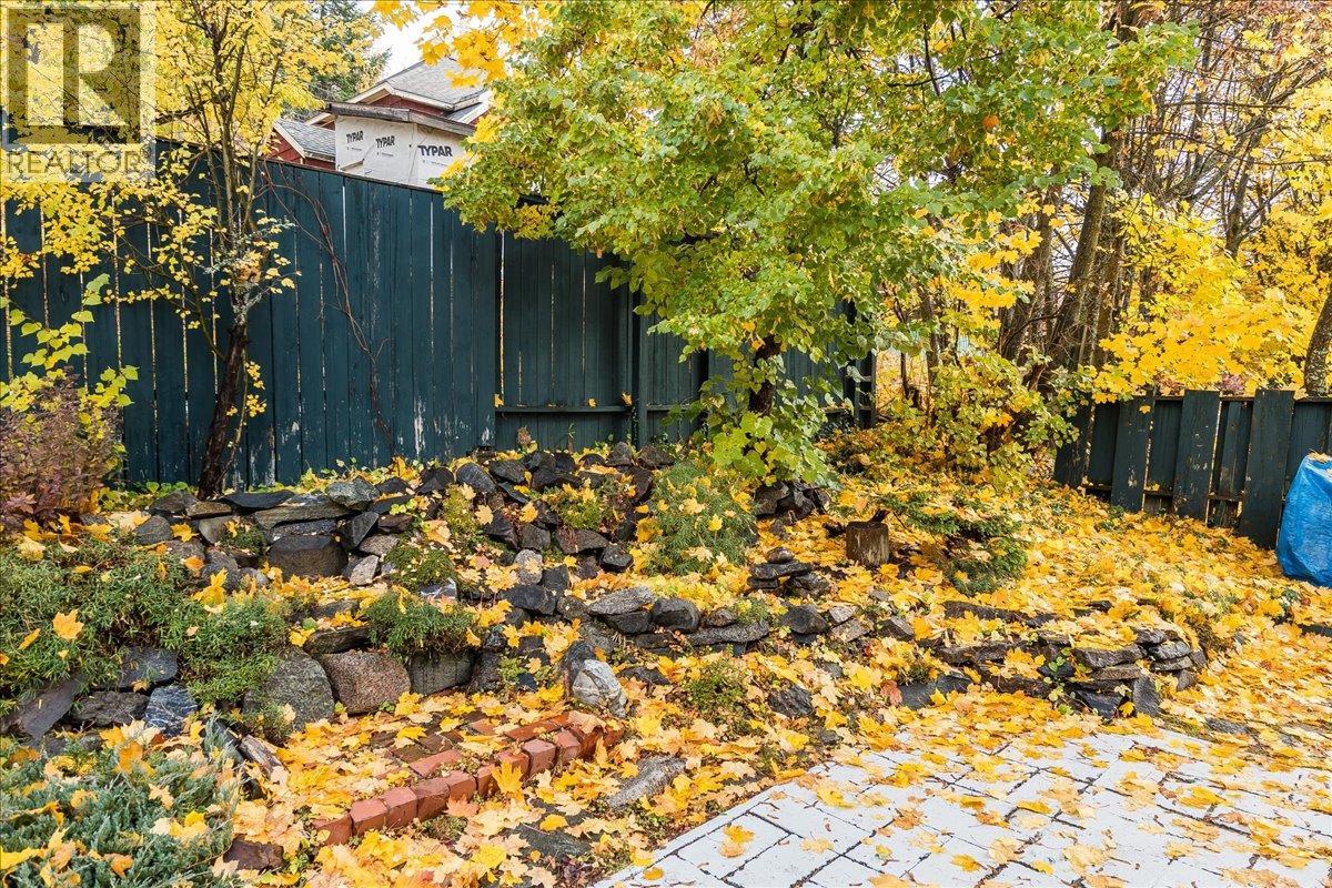 1486 Esling Drive, Rossland, British Columbia  V0G 1Y0 - Photo 69 - 10366961