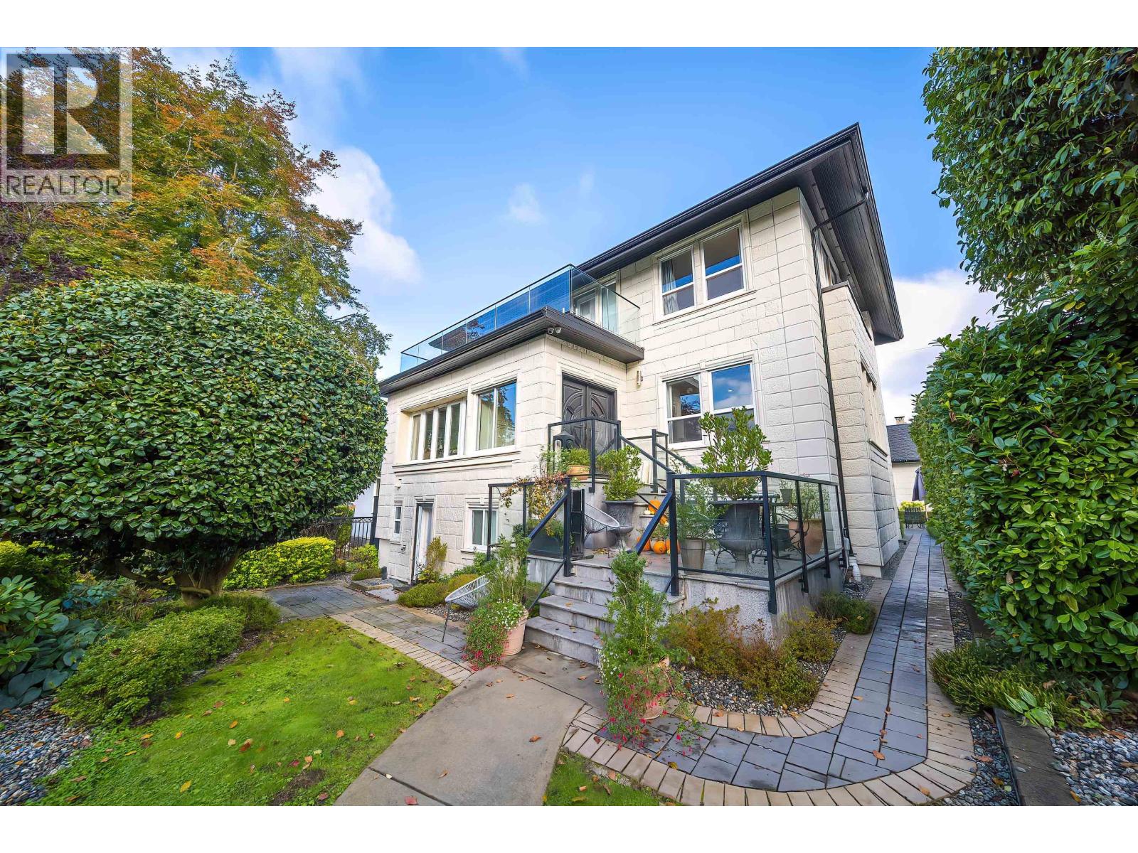 3765 W 3RD AVENUE, vancouver, British Columbia