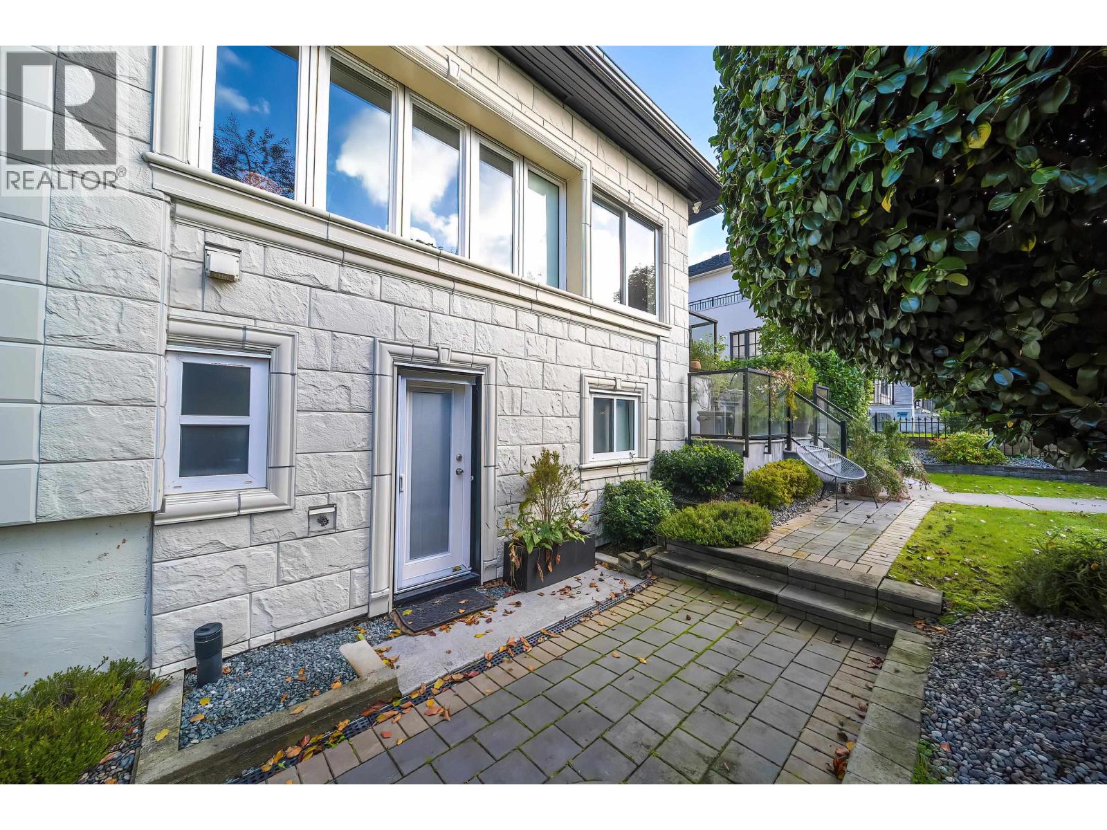 3765 W 3rd Avenue, Vancouver, British Columbia  V6R 1M2 - Photo 5 - R3062338