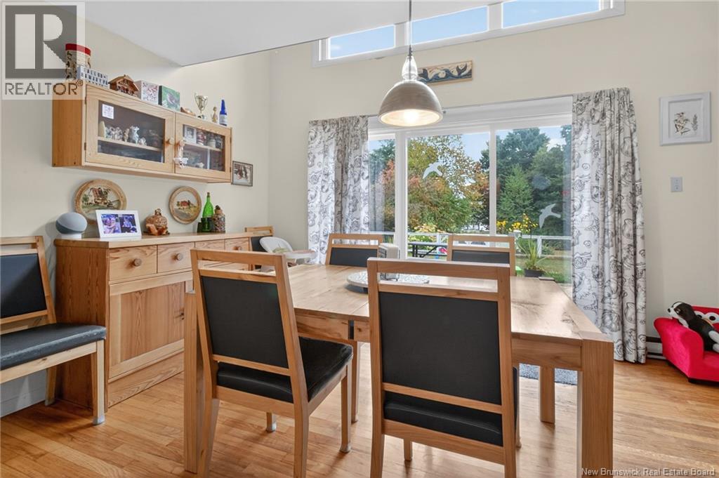 158 Route 960, Cape Tormentine, New Brunswick  E4M 2C2 - Photo 5 - NB127359